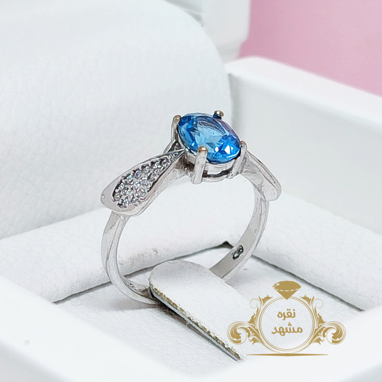 انگشتر زنانه توپاز اصل خاص