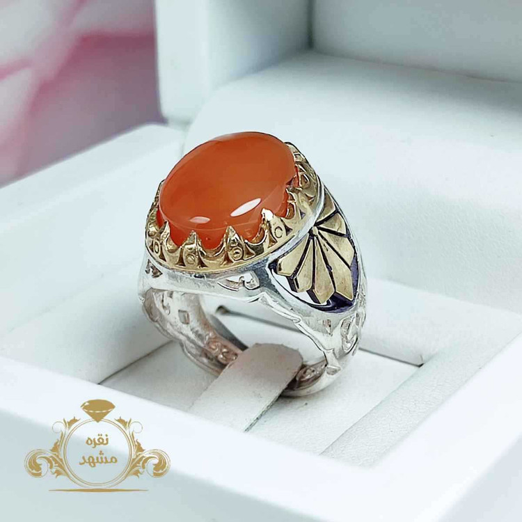 انگشتر عقیق یمانی پرتقالی رکاب خاص و عالی